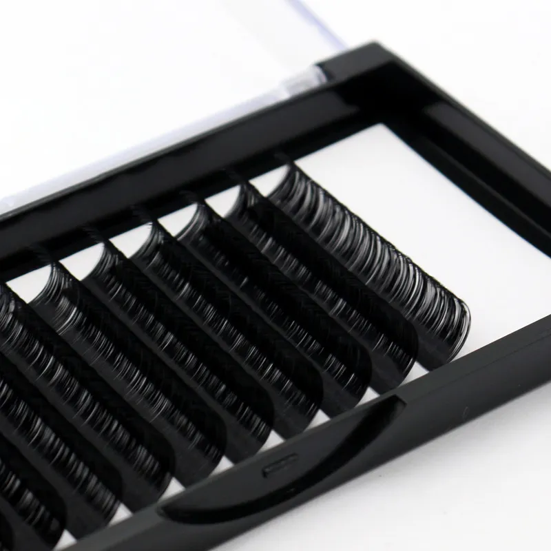Easy Fanning Lashes - Image 5